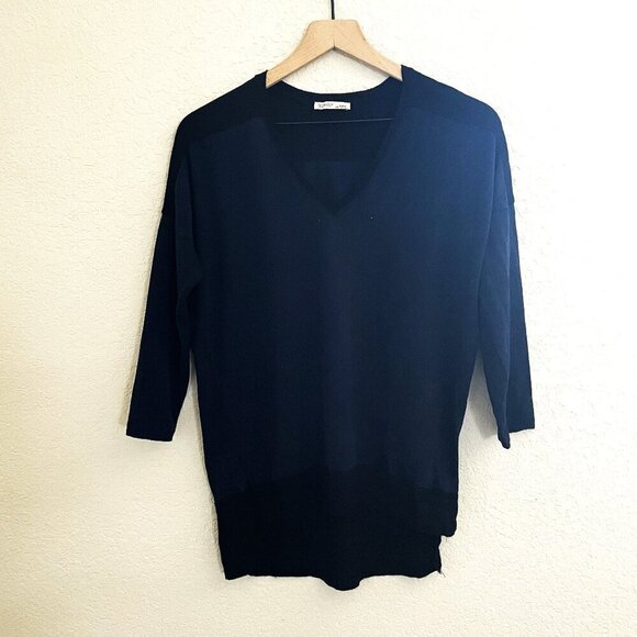 Zara Sweaters - Zara Blue & Black Lightweight Knit Top Small